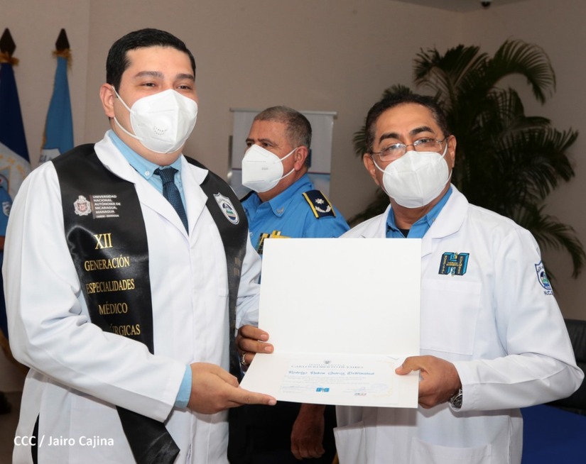 MEDICOS